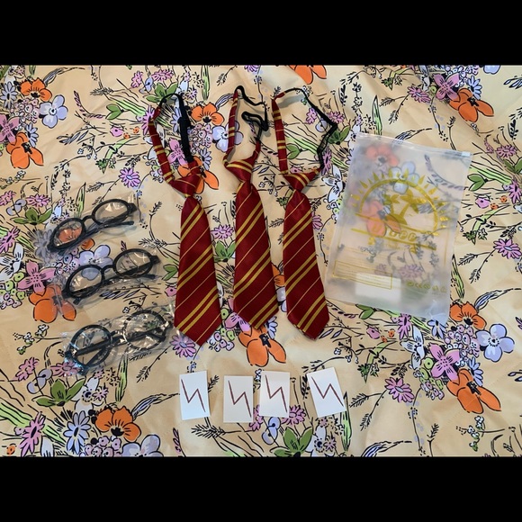 Harry Potter Accessory Set - Picture 1 of 6